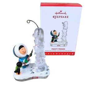 2016 Hallmark Keepsake Frosty Friends 37th in Series Penguin PNW Totem